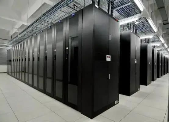 青岛16A机柜租用价格